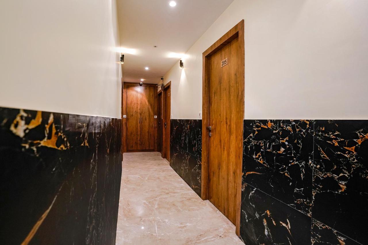 Fabhotel Antlers Bombay Exterior foto